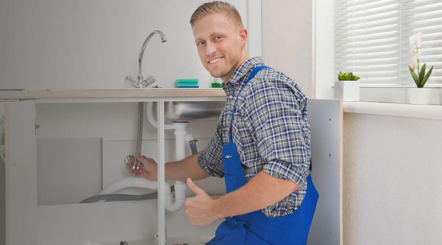 Expert burst pipe repair services in Maple Heights, OH